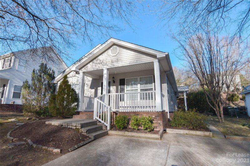 Property image 2 at 110 Pratt Street, Belmont, NC 28012