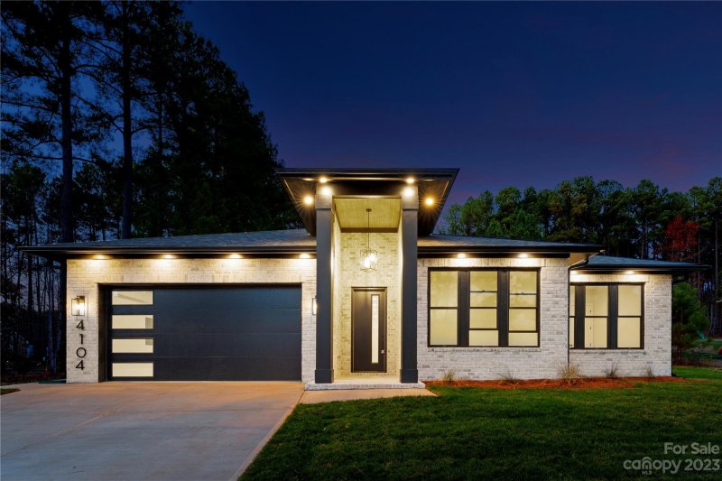 Property image 2 at 17102 Green Hill Road, Charlotte, NC 28278