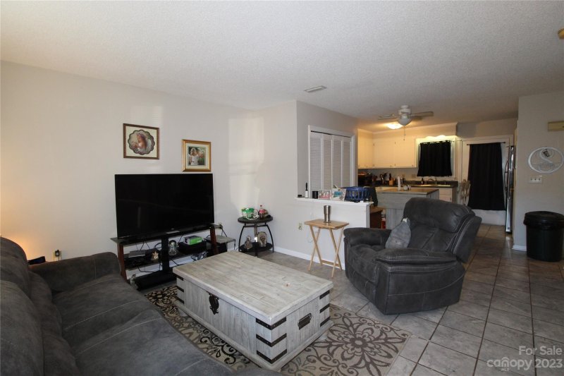 Property image 3 at 115 23rd Street, Hickory, NC 28601