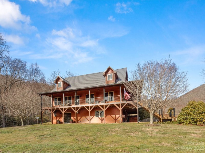 Property image 2 at 137 Buckeye Branch Drive, Clyde, NC 28721