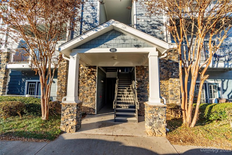 Property image 2 at 600 Vista Lake Drive, Candler, NC 28715