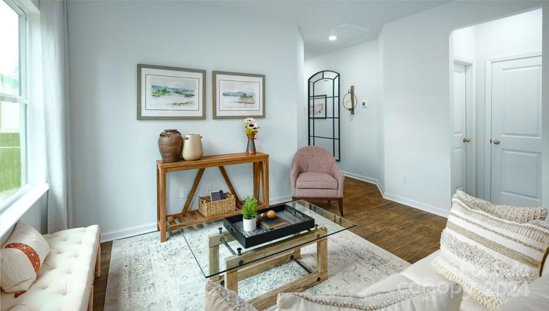 Property image 5 at 7008 North Mills Road, Charlotte, NC 28216