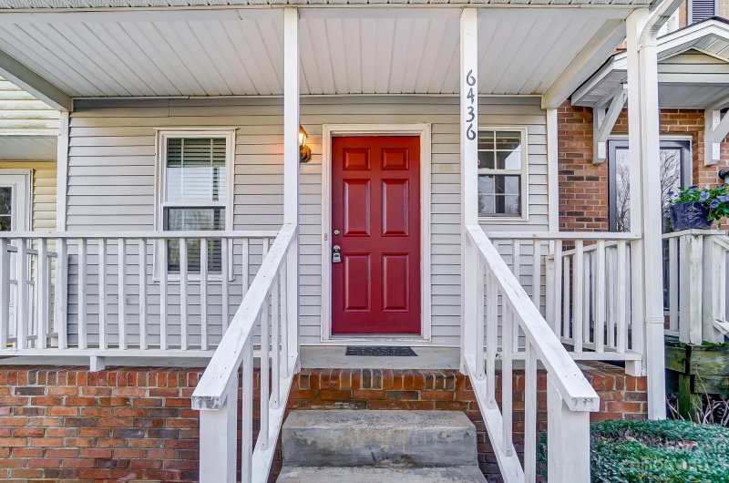Property image 3 at 6436 Windsor Gate Lane, Charlotte, NC 28215