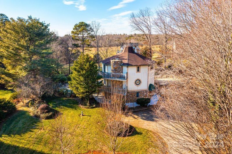 Property image 2 at 242 Wood Hollow Road, Taylorsville, NC 28681