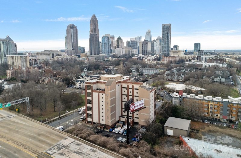 Property image 3 at 715 N Graham Street, Charlotte, NC 28202