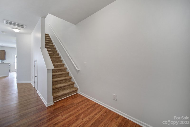 Property image 4 at 4774 Craigmoss Lane, Charlotte, NC 28278