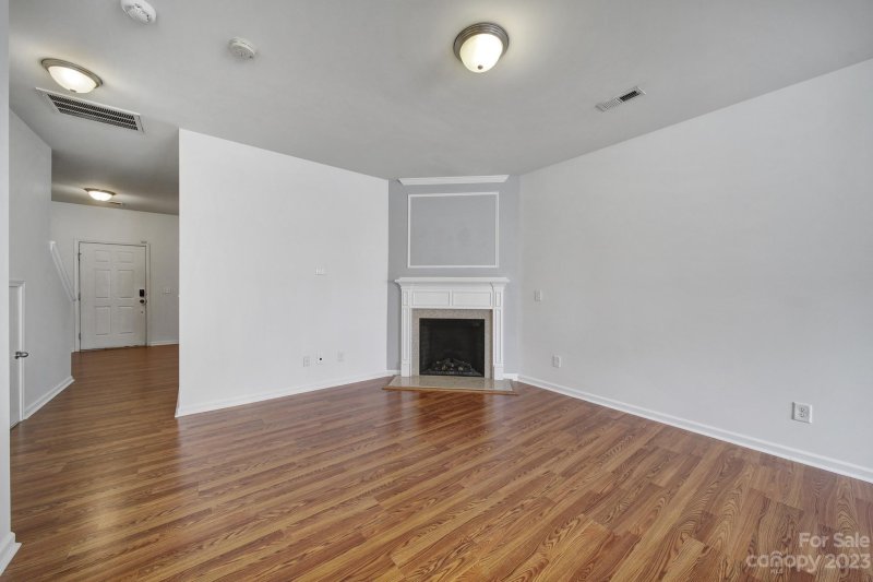 Property image 5 at 4774 Craigmoss Lane, Charlotte, NC 28278