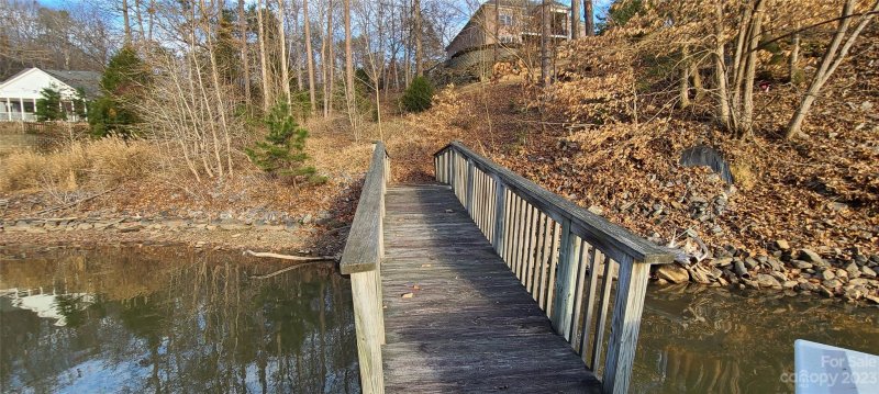 Property image 4 at 204 High Lake Drive, Statesville, NC 28677