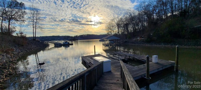 Property image 5 at 204 High Lake Drive, Statesville, NC 28677