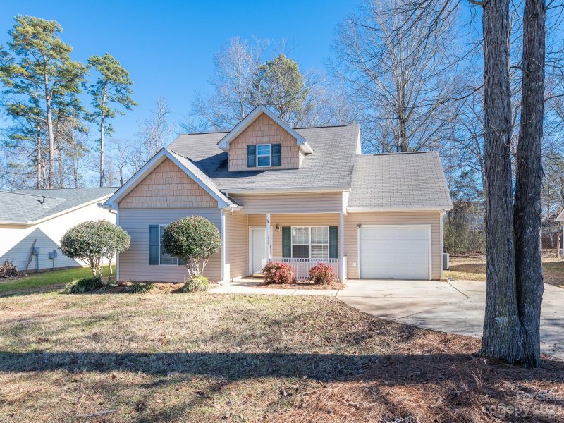 Property image 3 at 6720 1st Avenue, Indian Trail, NC 28079