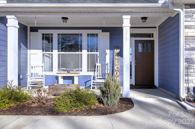 Property image 5 at 373 Roy Hall Way, Campobello, SC 29322