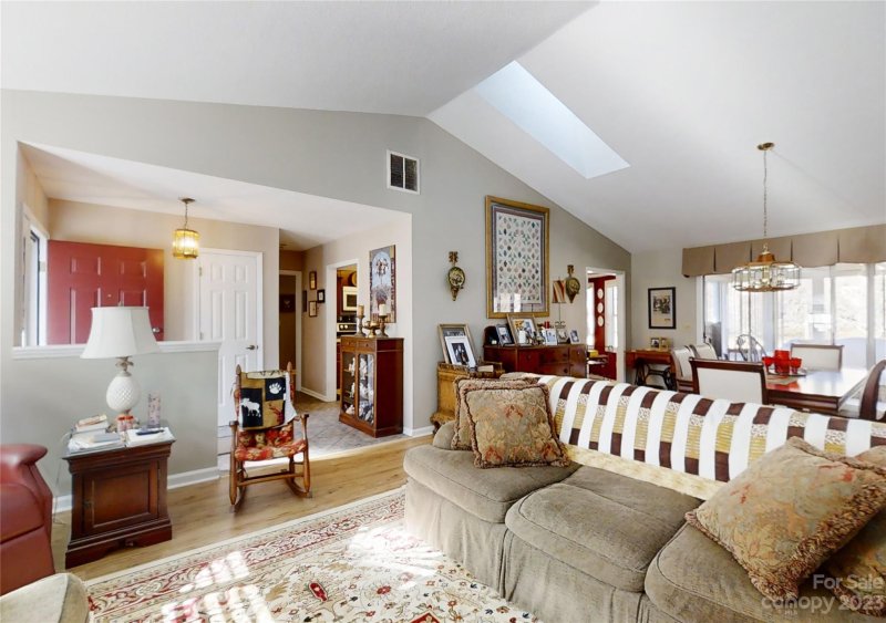 Property image 4 at 38 Park Avenue, Asheville, NC 28803