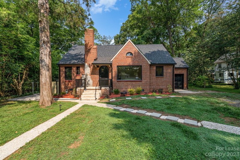 2017 Mandarin Boulevard