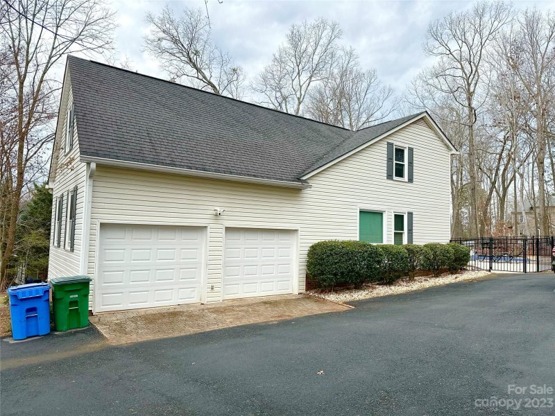 Property image 3 at 8115 Silver Maple Lane, Mint Hill, NC 28227