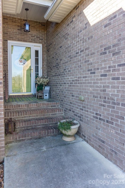 Property image 3 at 2937 5th Street Place, Hickory, NC 28601