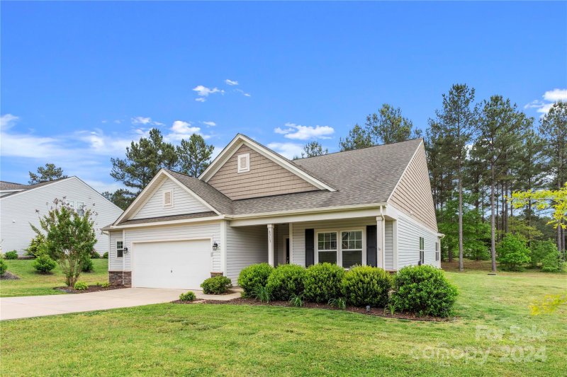 Property image 2 at 6313 Fawn Crest Drive, Waxhaw, NC 28173