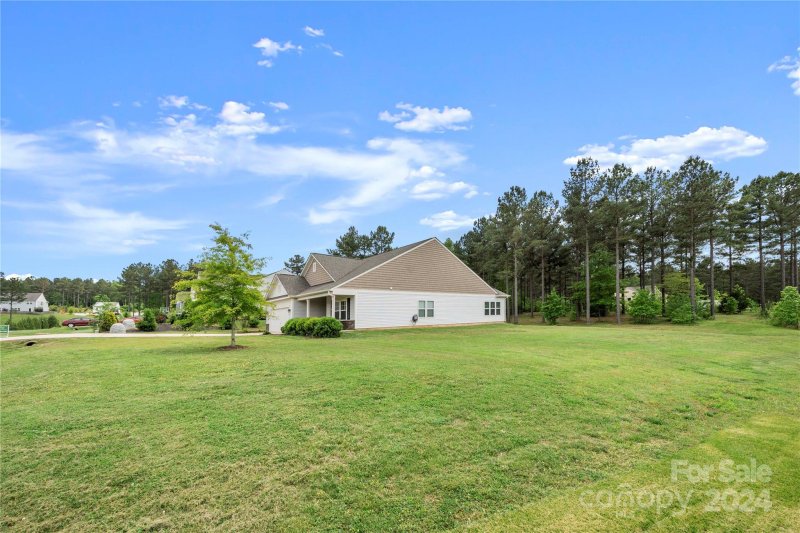 Property image 3 at 6313 Fawn Crest Drive, Waxhaw, NC 28173