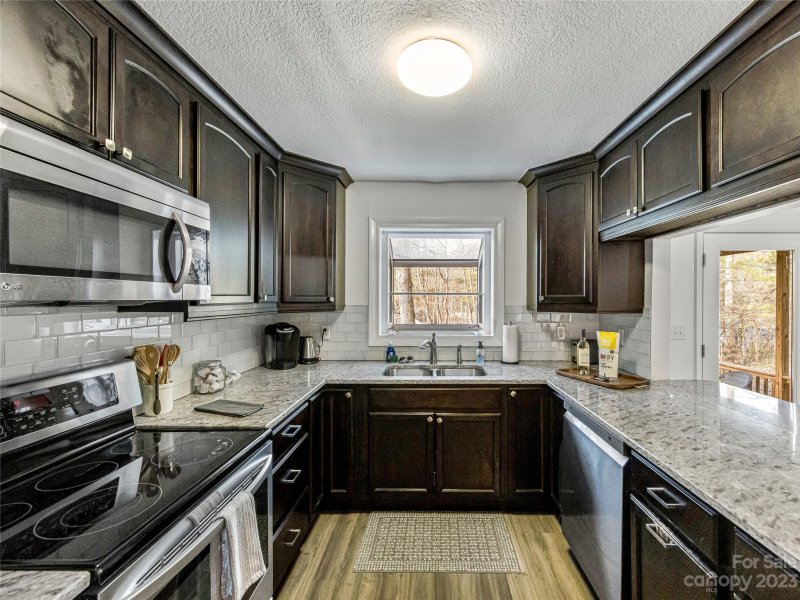 Property image 2 at 126 Locust Court, Arden, NC 28704