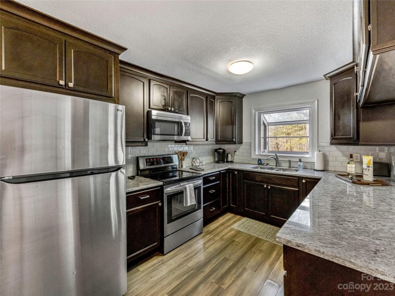 Property image 3 at 126 Locust Court, Arden, NC 28704