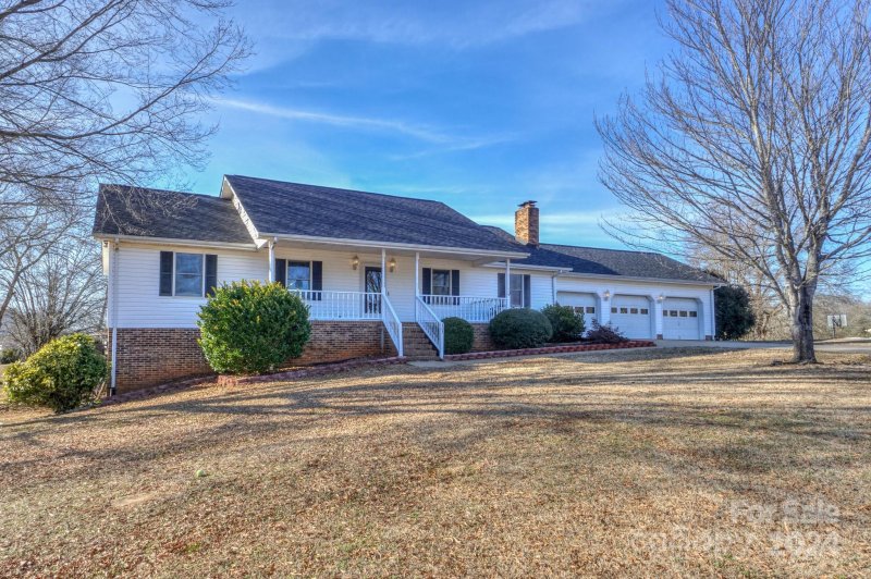 Property image 4 at 103 Starmount Drive, Kings Mountain, NC 28086