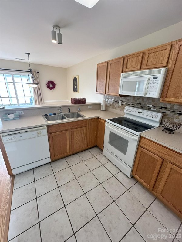 Property image 5 at 215 Edinburgh Court, Mount Holly, NC 28120