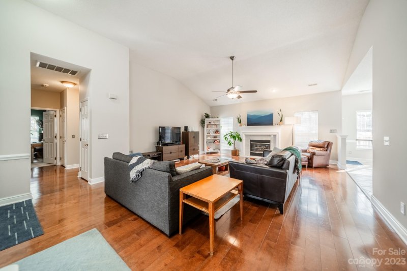 Property image 5 at 9429 Olivia Lane, Charlotte, NC 28277