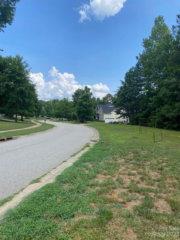 Property image 4 at 105 Chaska Loop, Troutman, NC 28166