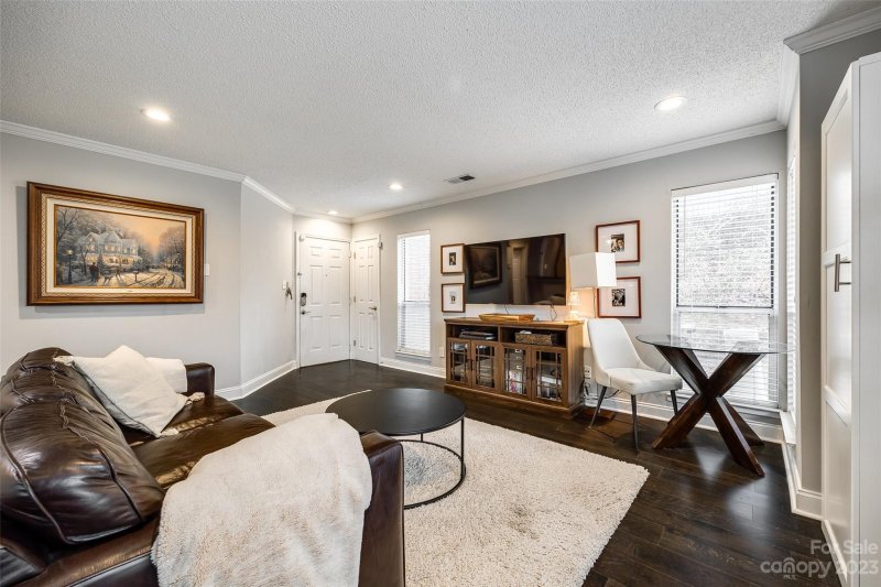 Property image 5 at 2506 Cranbrook Lane, Charlotte, NC 28207