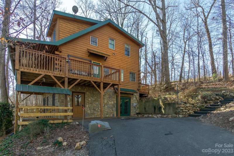 Property image 2 at 31 Morning Star Drive, Leicester, NC 28748