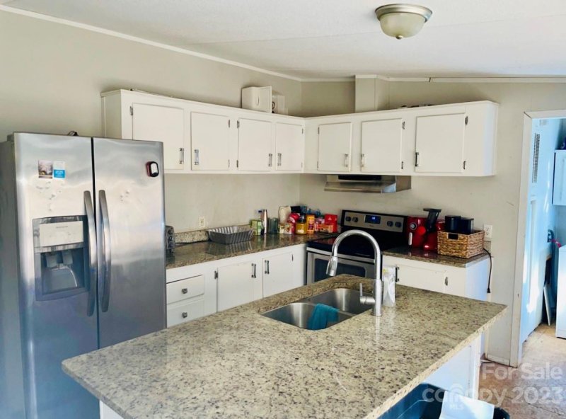 Property image 2 at 942 Stones Throw Drive, Concord, NC 28025