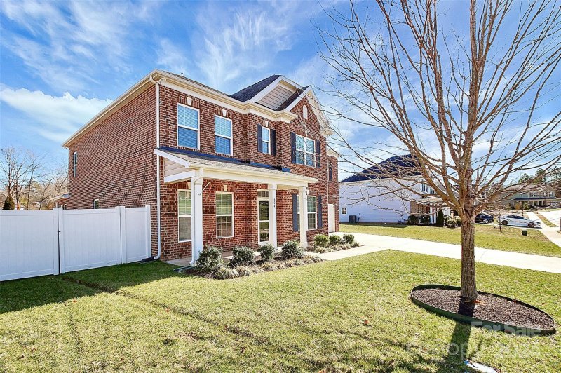 Property image 4 at 604 Rosemore Place, Rock Hill, SC 29732