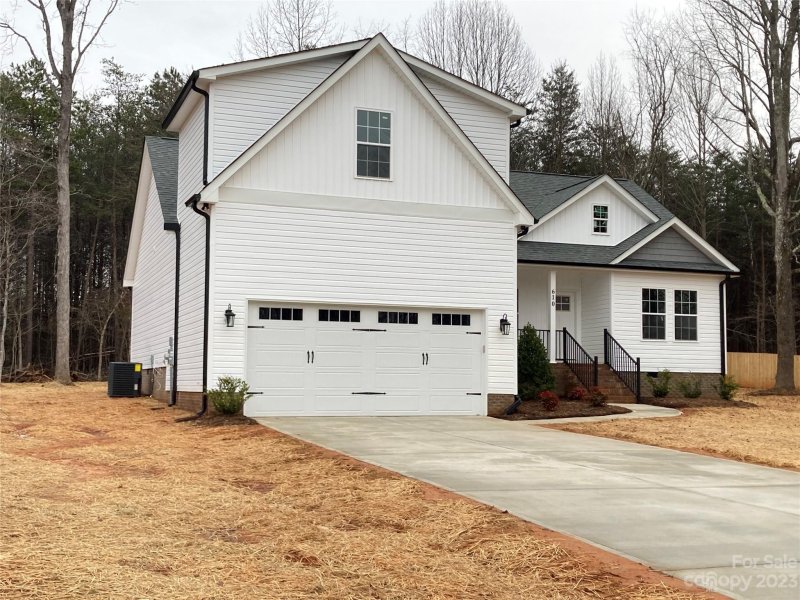 Property image 2 at 610 Montana Drive, Gastonia, NC 28056