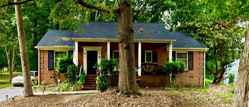 6813 Elm Forest Drive