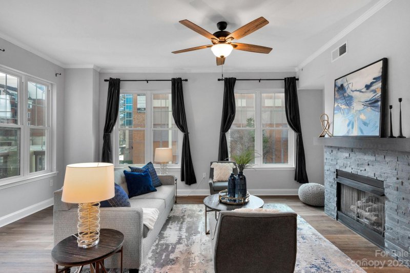 Property image 5 at 405 7th Street, Charlotte, NC 28202