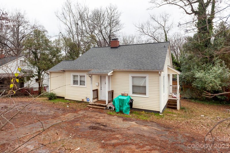 Property image 4 at 2033 Camp Greene Street, Charlotte, NC 28208