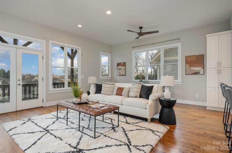 Property image 4 at 437 State Street, Charlotte, NC 28208