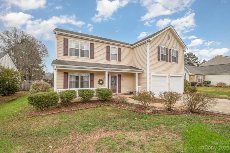 Property image 2 at 9816 Avensong Crossing Drive, Charlotte, NC 28215