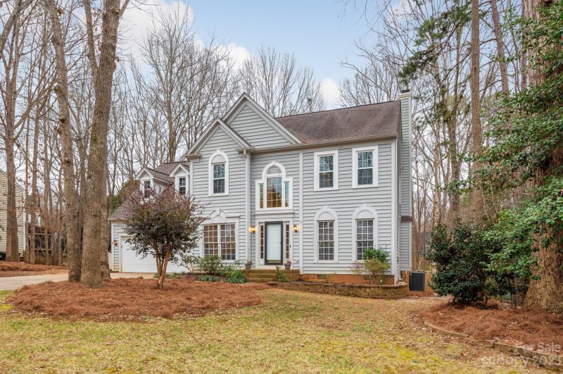 Property image 2 at 8805 Deerland Court, Huntersville, NC 28078