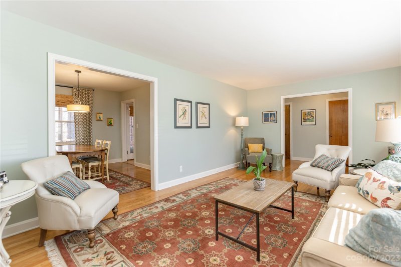 Property image 3 at 114 Beverly Road, Asheville, NC 28805