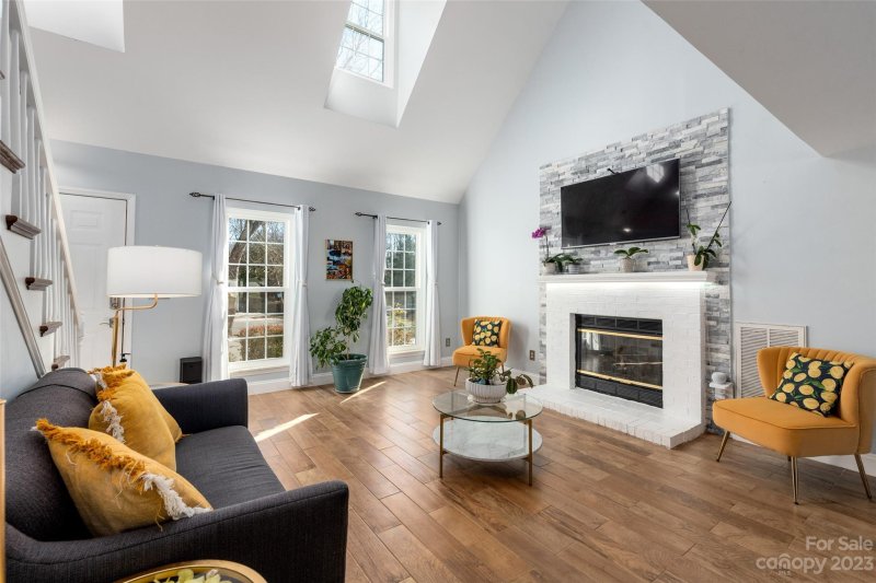 Property image 5 at 11613 Bowsby Court, Charlotte, NC 28215