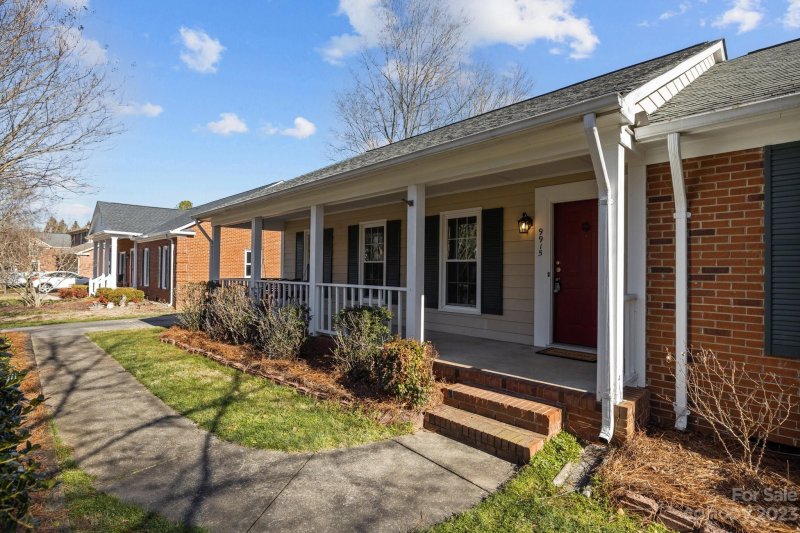Property image 2 at 9915 Ridgemore Drive, Charlotte, NC 28277