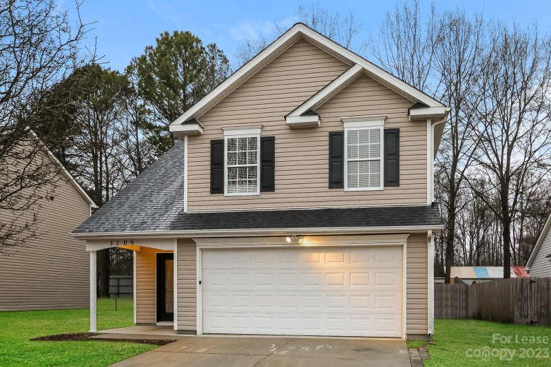 3209 Ian Patrick Avenue