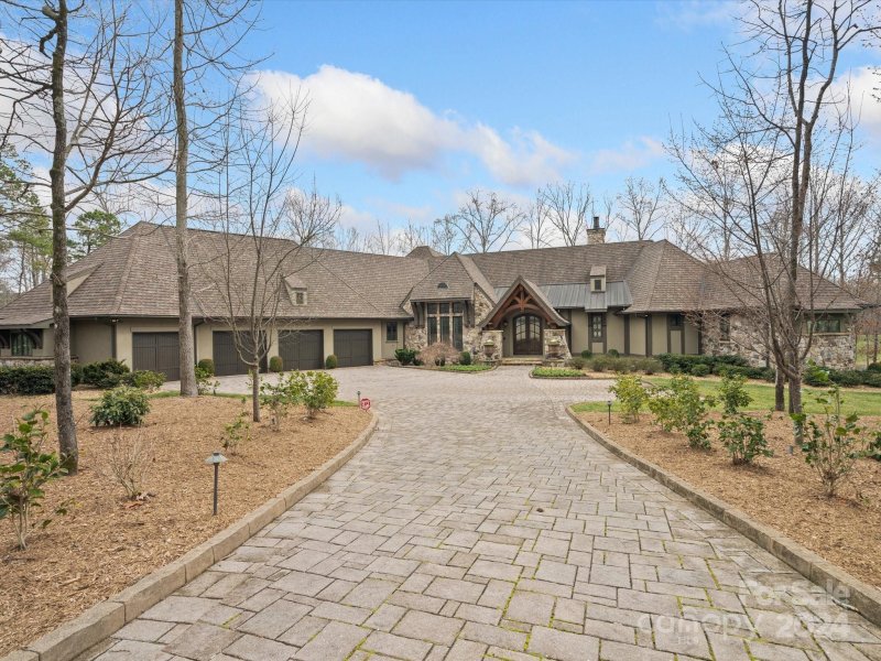 Property image 2 at 2020 Iverson Lane, Waxhaw, NC 28173