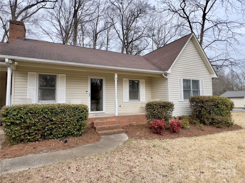 Property image 2 at 405 Autumn Drive, Harrisburg, NC 28075