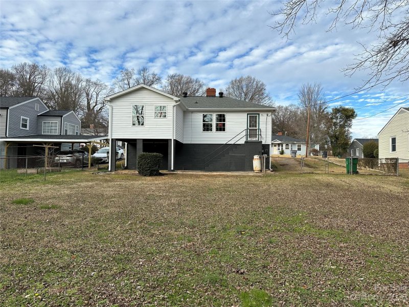 Property image 5 at 2571 Brentwood Place, Charlotte, NC 28208