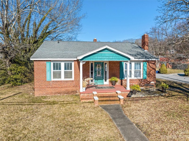 Property image 4 at 146 Hazelwood Avenue, Waynesville, NC 28786