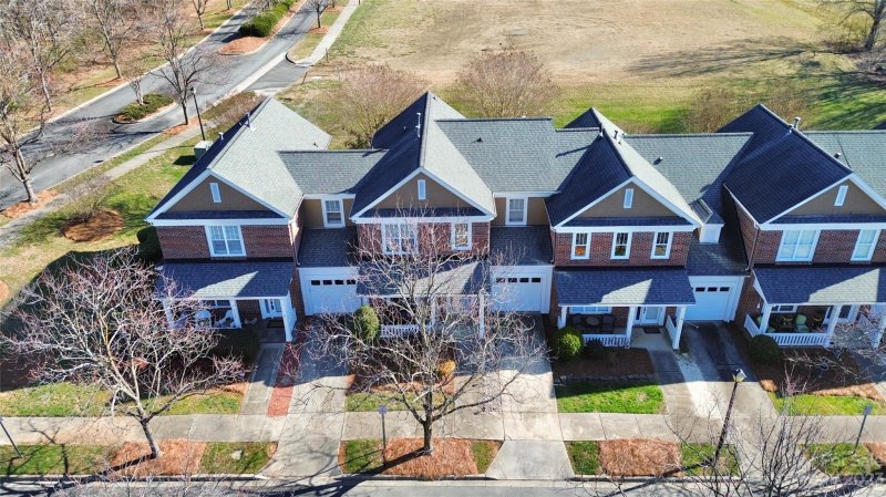 Property image 2 at 18520 Mizzenmast Avenue, Cornelius, NC 28031