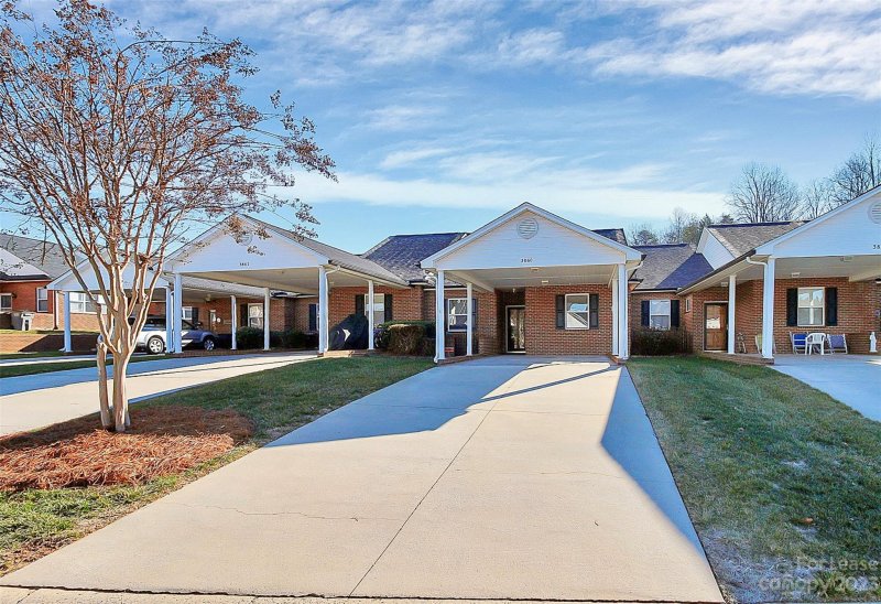 Property image 2 at 3860 Azalea Trail, Denver, NC 28037