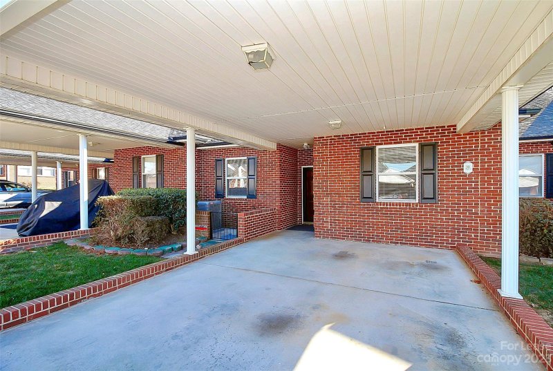 Property image 3 at 3860 Azalea Trail, Denver, NC 28037