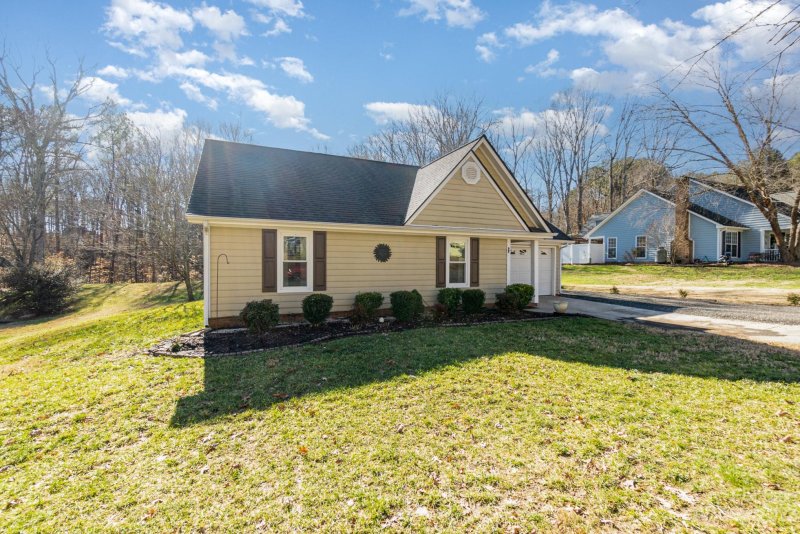 Property image 3 at 7196 Catawba Springs Road, Denver, NC 28037